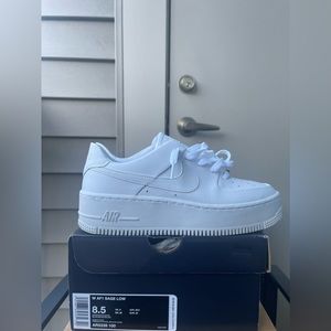 Nike AF1’s Sage Low Triple